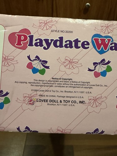Bambola Lovee Doll & Toy Co. Playdate Walker 32" vintage 1999 da passeggio - Foto 9 di 9