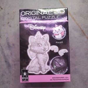 DISNEY 3D CRYSTAL PUZZLE MARIE  AGES 12+ BEPUZZLED 