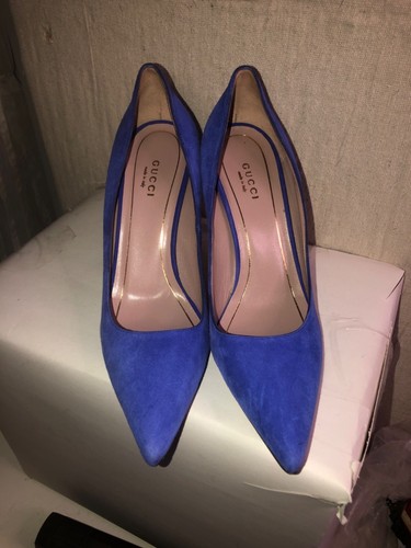 Gucci Women's Blue Suede Horsebit Stiletto Pumps U.S 7, UK 38.5 Shoes