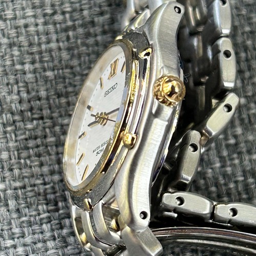 Reloj Seiko Le Grand Sport Dos Tonos Damas (SXE586) Necesita Batería - Imagen 10 de 11