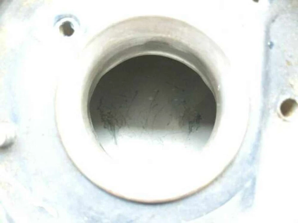 Depósito de gasolina 08-18 Suzuki Hayabusa GSX1300R Foto 3 de 4