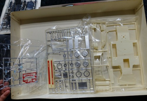 NISSAN R380 - 2 1/16 OTAKI GROSSES MODELLKIT - Bild 9 von 11