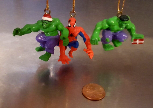 Lote de 5 adornos navideños Kurt Adler Marvel 1-5" y 2 mini Spiderman 2 mini Hulks - Imagen 2 de 12