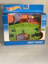 Hot Wheels Ghost Garage Track Set Playset W/ Vehicle