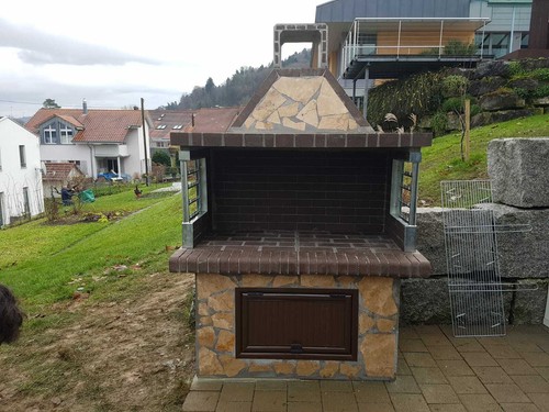 Gartengrill Steingrill Grillkamin Barbeque giechischer Naturstein 1,55m breit - Bild 2 von 12