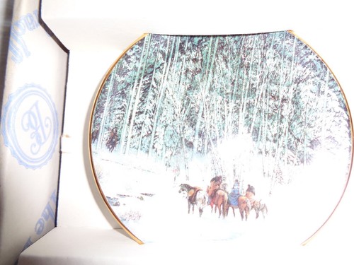 The Bradford Exchange NIB Two plates, "The Marking Tree" and "Wankan Tanka" - Picture 2 of 3