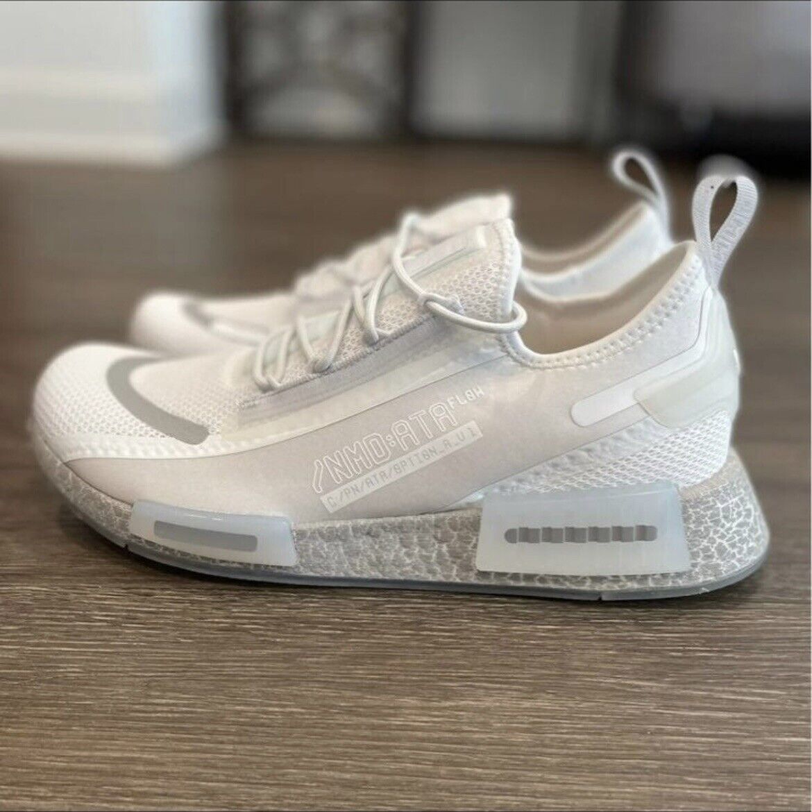 配送日指定可 値下げ☆訳あり☆adidasoriginals NMD_R1 Spectoo