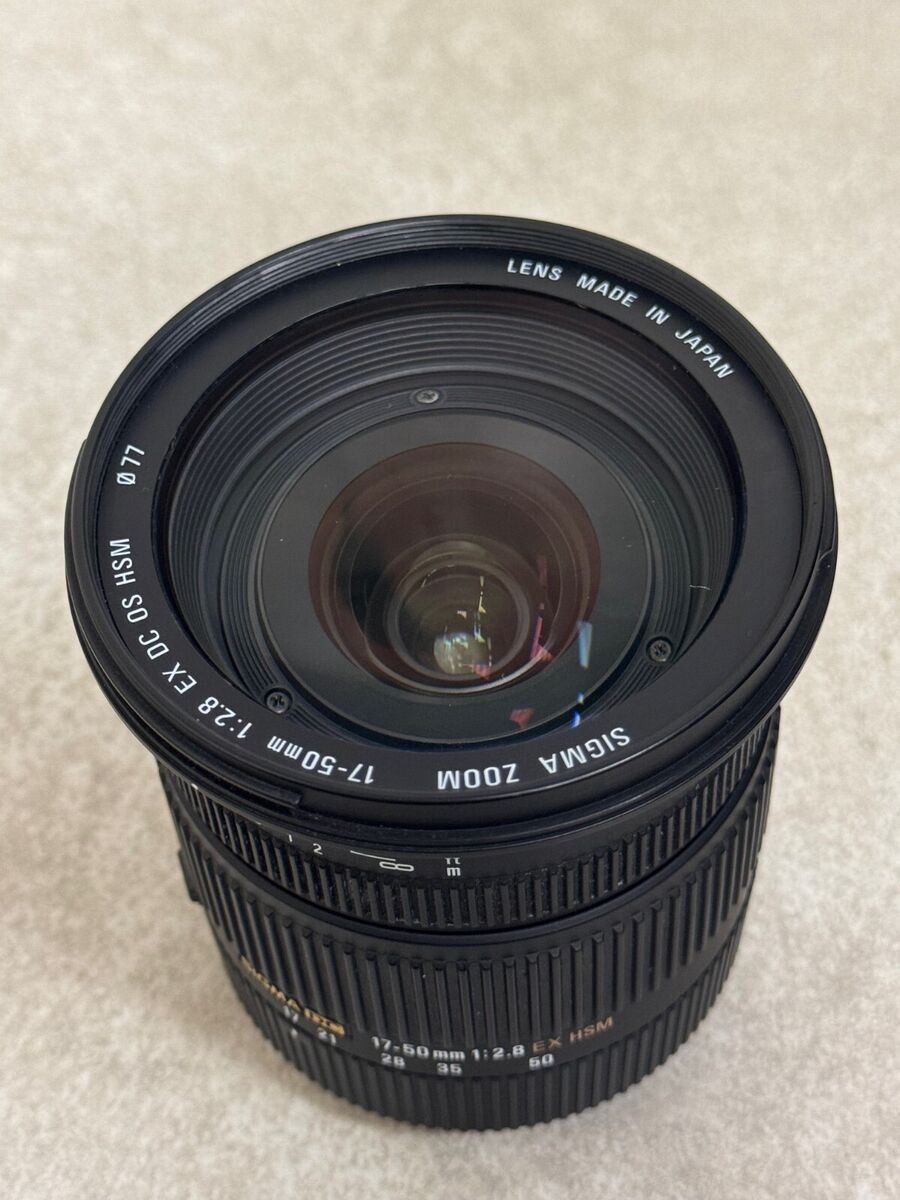 Sigma 17-50mm F/2.8 EX DC HSM Auto Focus Wide Angle Zoom Sigma 17-50mm F/2.8 EX DC HSM Auto Focus Wide Angle Zoom