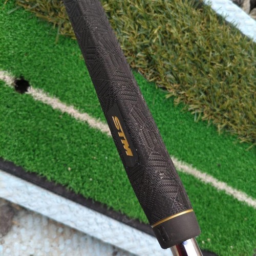 BETTINARDI TOUR STOCK MODEL 34 FIT Plus 34in Putter RH No Head Cover F/S - Picture 10 of 10