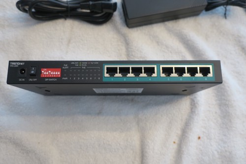 TRENDnet 8-Port Gigabit Long Range Poe+ Switch; TPE-LG80 65W Poe Budget - Picture 4 of 4
