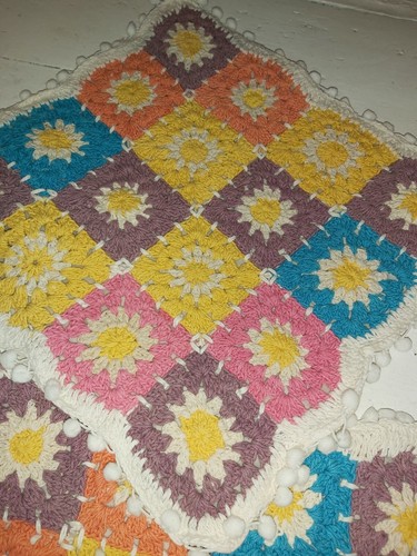 A "PAIR" OF INDIAN HANDMADE 100% COTTON CROCHET CUSHION COVERS - Picture 10 of 11