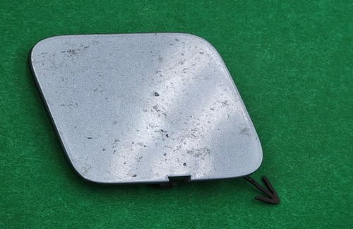 2010 - 2012 Nissan Altima Front Bumper Tow Hook Cover OEM 622A1-ZX00H - Picture 3 of 7