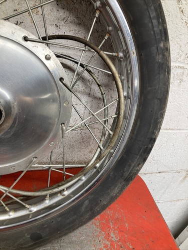 1972 Suzuki T250 T 250 Front Wheel Complete - Picture 7 of 7