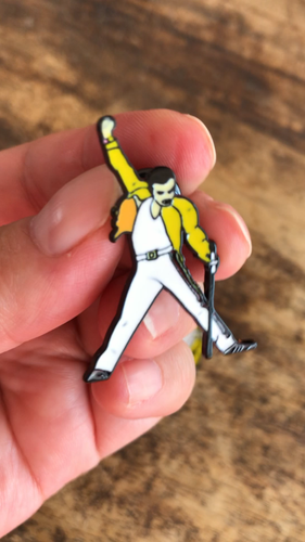 Freddie Mercury - Musiker Reversnadel, Queen Freddie Mercury Brosche Pin - Video 1 von 1