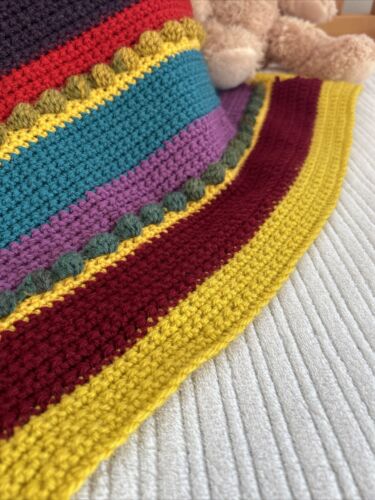 Crocheted Baby Blanket #26 Hand Crocheted - Pushchair/Car Seat-Baby Shower Gift - Picture 4 of 8
