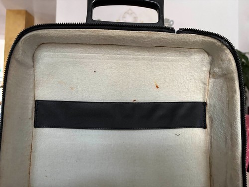 Macchina da scrivere Olivetti Lettera 22 cartella - Foto 10 di 12