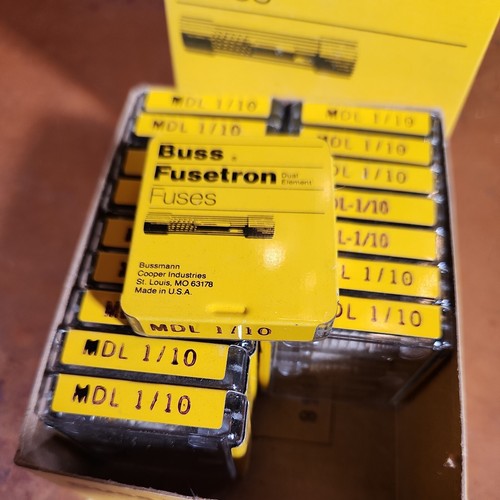 I5 Pack of Buss Fusetron Slow-Blowing Dual-Element Fuses MDL 1/10 USA - Picture 4 of 4