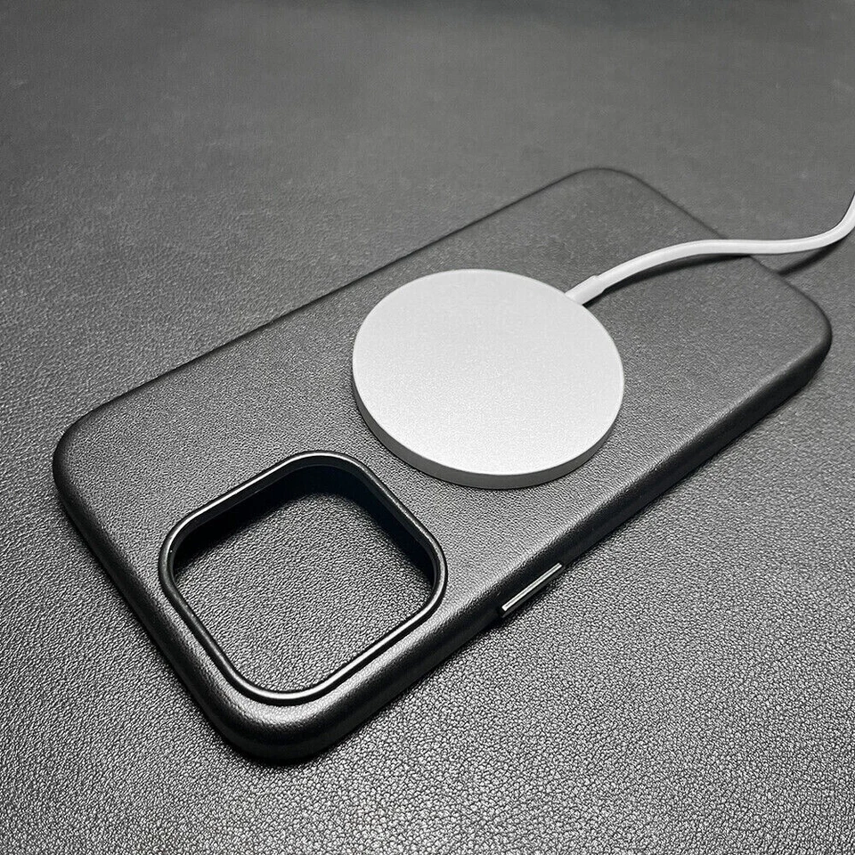 Funda protectora de cuero a prueba de golpes con MagSafe magnético para iPhone 15 Pro Max Plus Foto 4 de 4