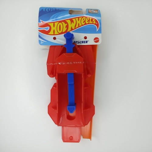 Hot Wheels Launcher & Extension | Tension Launcher with 6" Track | Mattel | Red - Picture 1 of 3