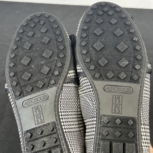 Aerosoles Flat Womens Shoes 7.5 Black White Bow tie Slip On Soft Knit - Picture 7 of 8