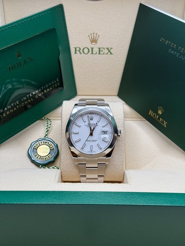 Rolex Datejust 41 White Index Dial Stainless Steel Smooth Bezel Oyster Bracelet - Picture 1 of 8