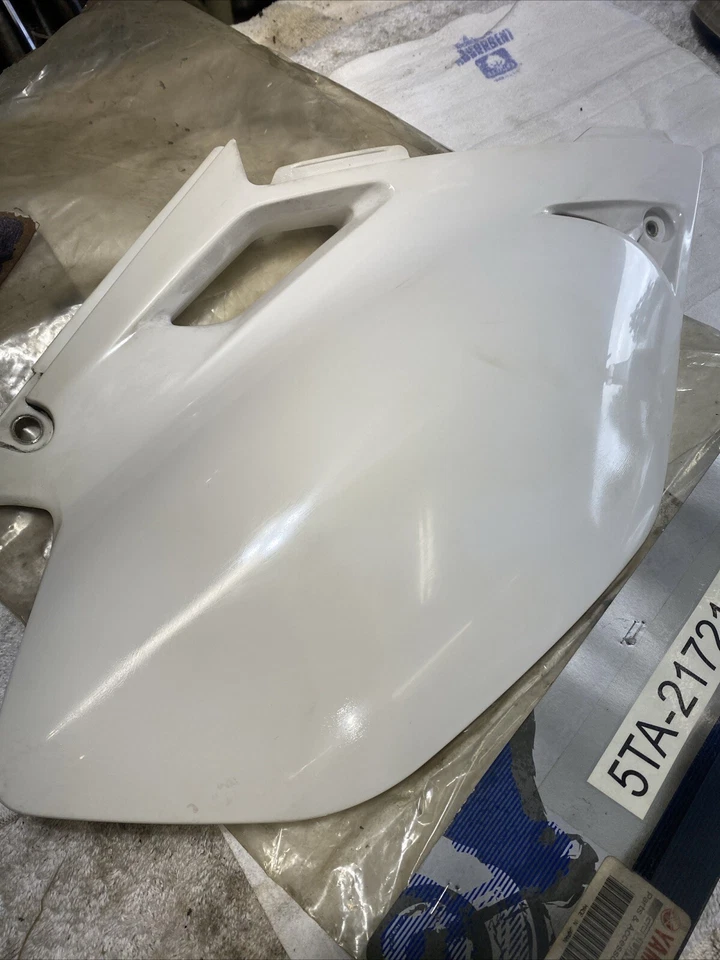 雅马哈 2003 - 2004 年 YZ450F 侧面板板 5TA -21721-00 Bin 2 — 第 2/4 张图片