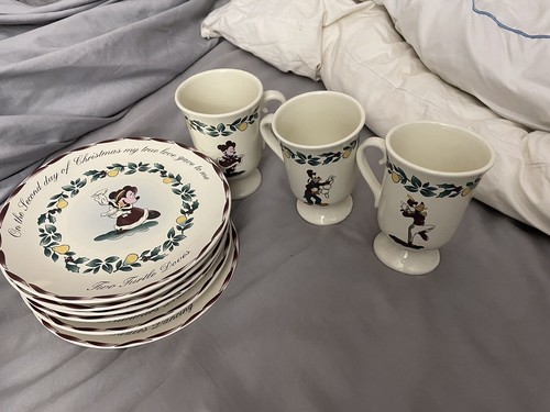 Vintage Disney 12 Days of Christmas Plates & Cups- Lot of 19 pieces - Picture 2 of 7