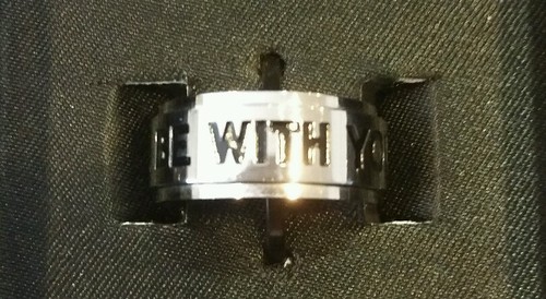 Collectible Genuine Star Wars 'MAY THE FORCE BE WITH YOU' Ring (size 10) - Picture 8 of 11