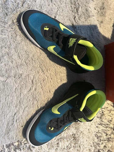 Nike Air Zoom Crossover Uk4 Brand New - Picture 6 of 6