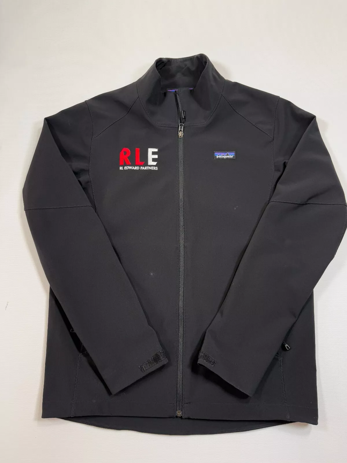 patagonia adze full zip softshell outdoors embroidered jacket
