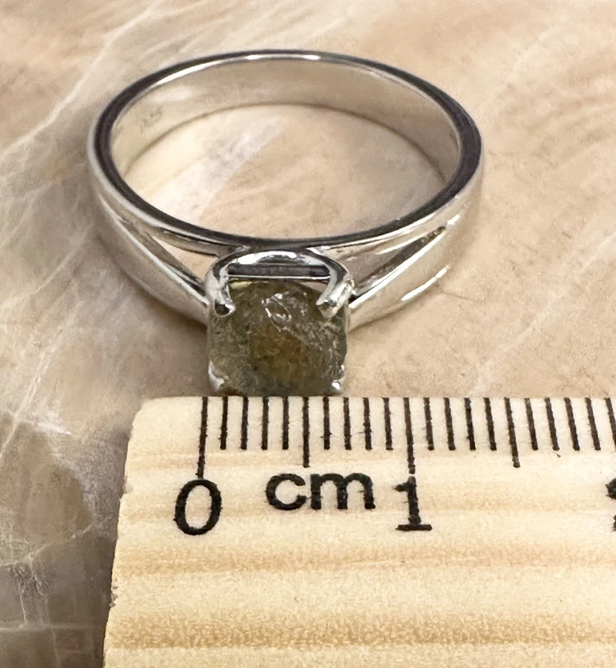 Natural Uncut 2 Ct OrangeYellowGreenBlue Montana Sapphire 925 Silver Ring Sz 9 - Image 3 of 4