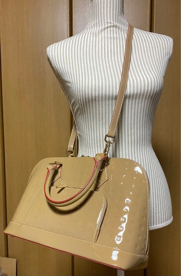 Arcadia Handbag Tote Bag Satchel w/Shoulder Strap in Beige USED Good Condition - Image 2 of 4