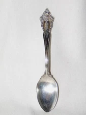 1902 STERLING 5-1/4" Five O'Clock Teaspoon, La Splendide REED & BARTON