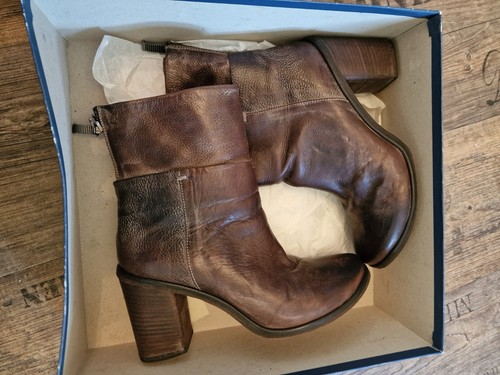 Donna Carolina super schicke Stiefeletten Echtes Leder Gr.38 Neupreis 200Euro - Bild 2 von 18