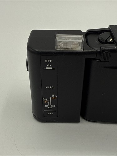 Vintage Olympus XA2 Black Point & Shoot Film Camera A11 Flash W/Case TESTED READ - Picture 5 of 12