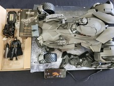 Mattel Ultimate Justice League DC Batmobile RC 1/10 Scale + Samsung Phone Remote