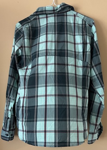 Columbia Omni Shade Shirt Women's green plaid vented roll Tab Sleeve Size Small - Picture 8 of 12