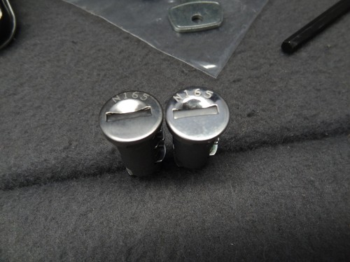 NEW Thule SpeedLink SnowPack Extender SquareBar Clamp SET Roof Rack Tower 7325 - Picture 7 of 24