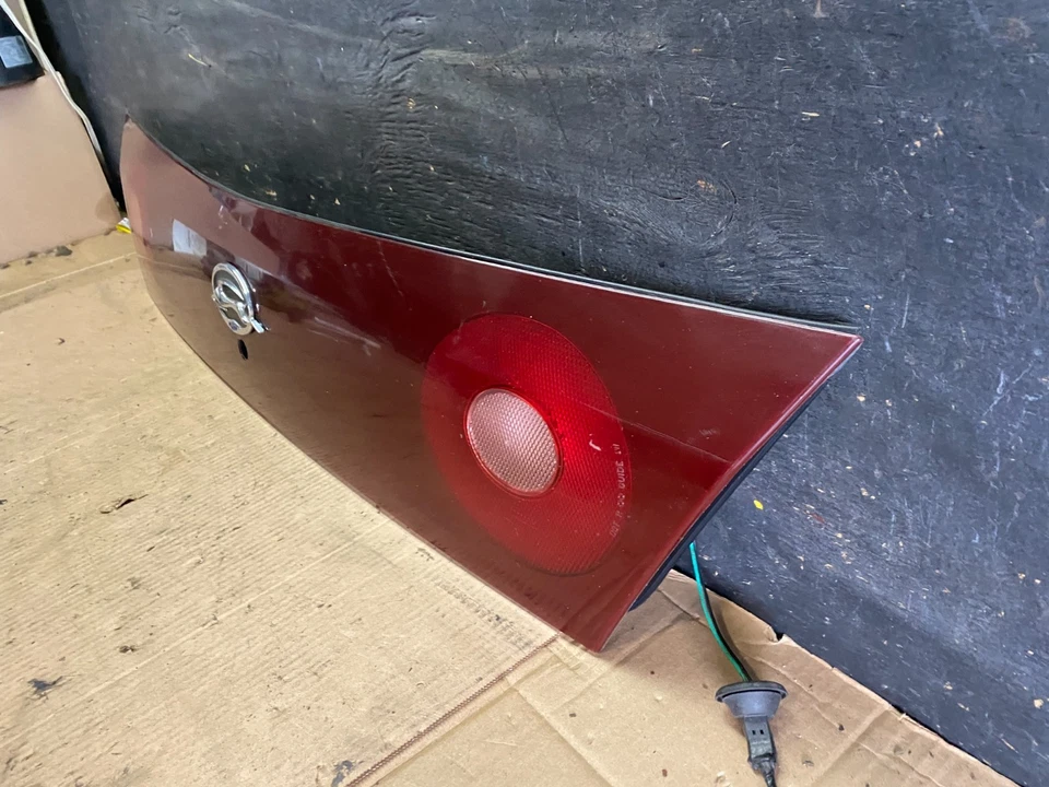 Luz trasera panel acabado central maletero Chevrolet Impala 2000-2004 T0113 DG Foto 2 de 4