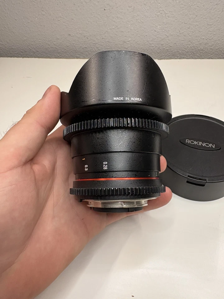 Lente Rokinon 14 mm T3.1 ED AS IF UMC II Cine/Ultra Gran Angular para Montura Canon EF Foto 4 de 4