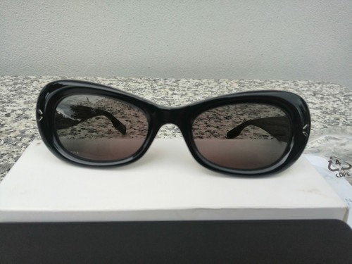 McQueen Sonnenbrille MQ0383S-001 schwarzes Gestell rauchfarbene Gläser Damen