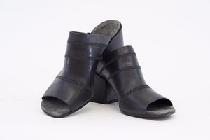 NWOB-1345-Brunello-Cucinelli-100-Leather-Monili-Beaded-Mule-Sandals-40-10-A176