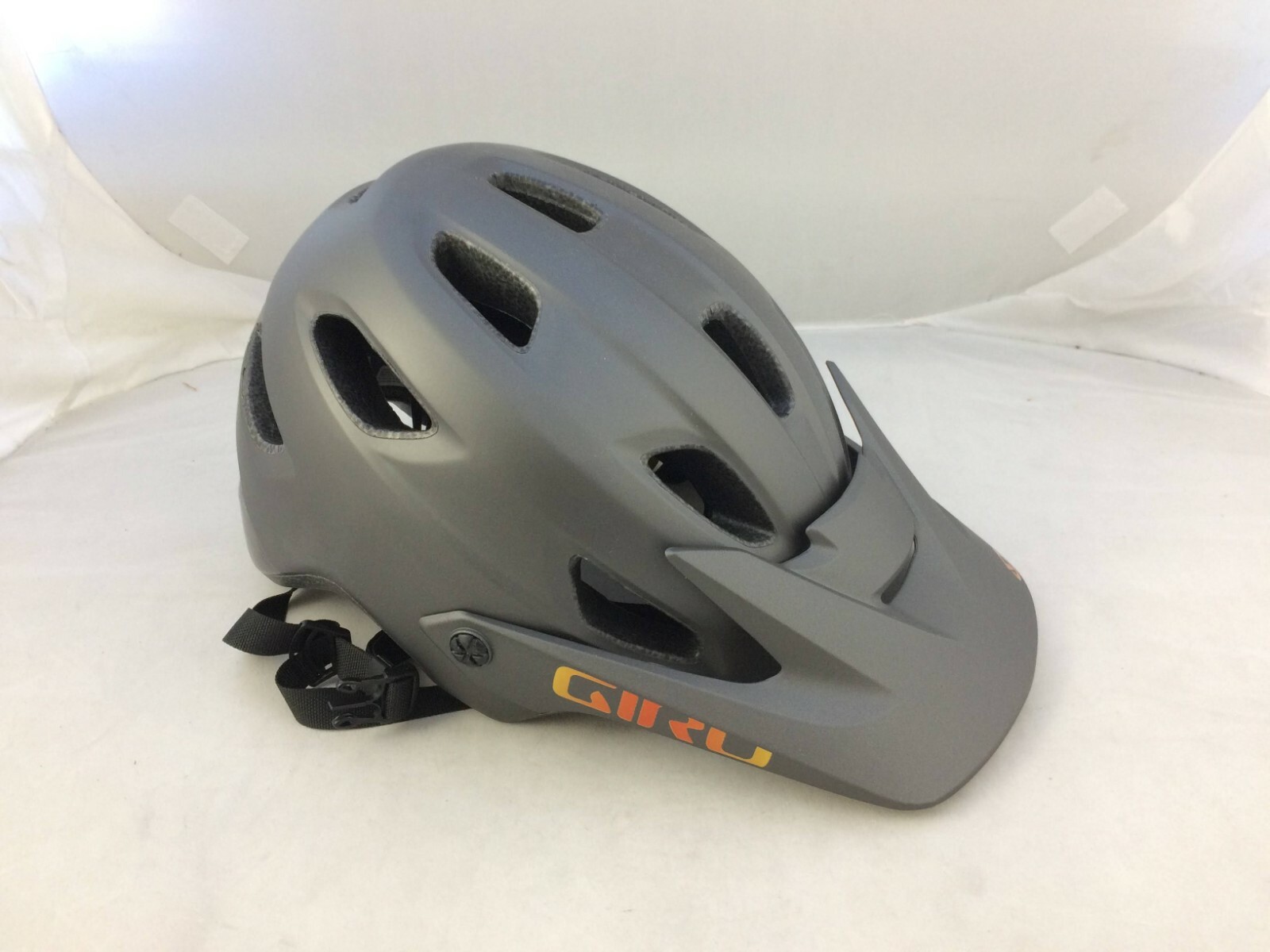 giro camo helmet