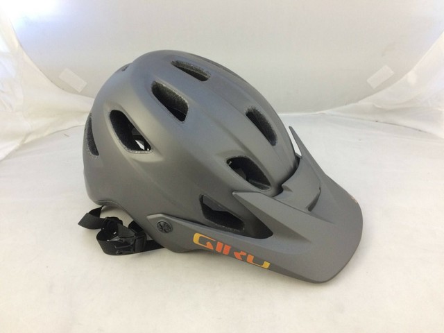giro reverb bike helmet
