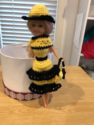 Crochet Pattern (UK or US) Doll Dress for Barbie or Disney Princess type dolls - Picture 8 of 11