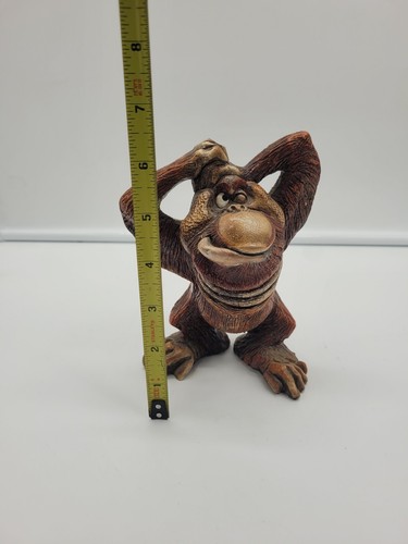 Vintage 1986 John Raya Beasties of the Kingdom Winking Orangutan Figure - Picture 2 of 13