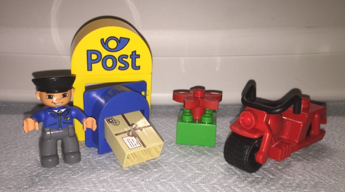 Lego DUPLO Vintage Legoville Postman #5638 Retired 2009 - Picture 1 of 3