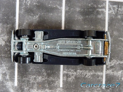 Vintage 1990 Hot Wheels California Custom Gold Classic Cadillac Loose 1:64 K2 - Picture 6 of 7