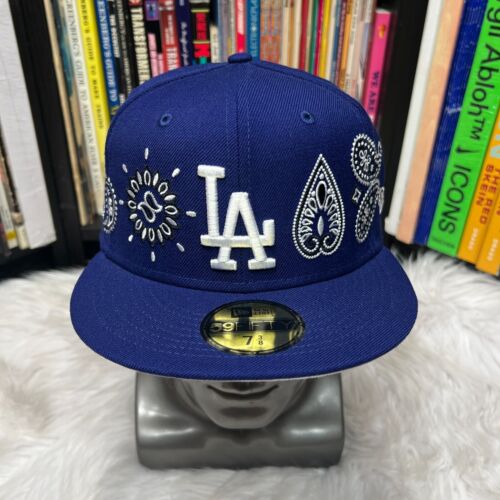 NUEVA ERA LOS ANGELES DODGERS BANDANA SOMBRERO AJUSTADO AZUL PAISLEY - Imagen 2 de 9