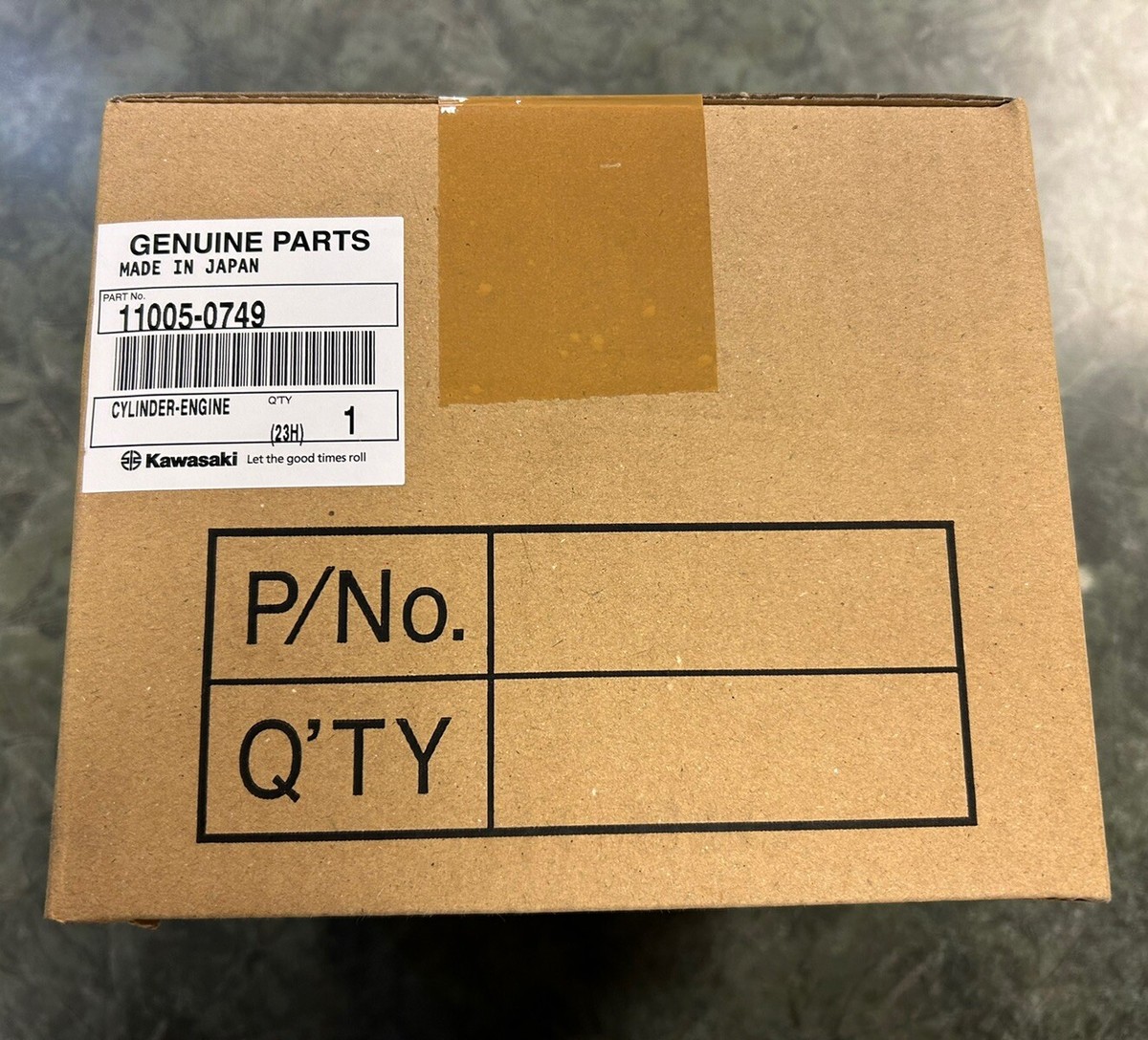 KAWASAKI DOCKYARD CO,LTD カタログ 【非売品】【貴重】 1985 Kawasaki KXT 250 Tecate 3 Cylinder Jug Top End Core